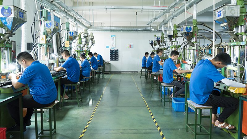 凱佰樂(lè)線束廠成型工站